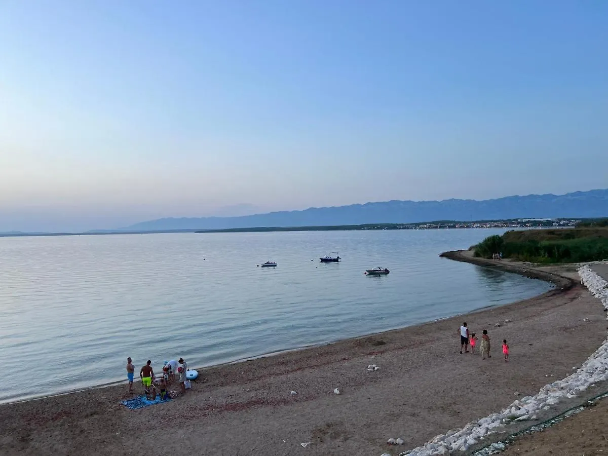 Apartman - Kera Nin 0*,  Croatia